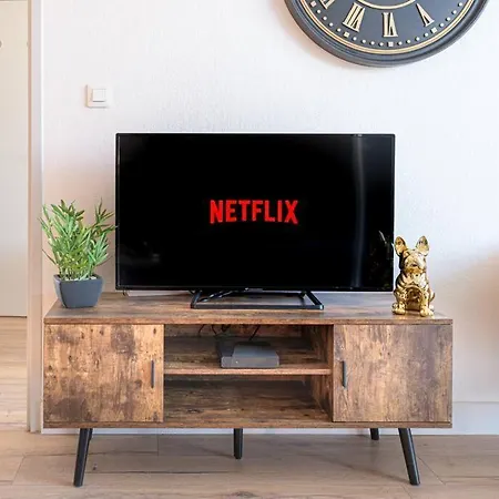 Διαμέρισμα Le Bleu Nuit Piscine Parking Netflix Cafe