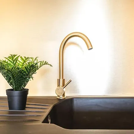 Apartment Le Bleu Nuit Piscine Parking Netflix Cafe