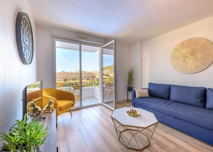 Apartment Le Bleu Nuit Piscine Parking Netflix Cafe