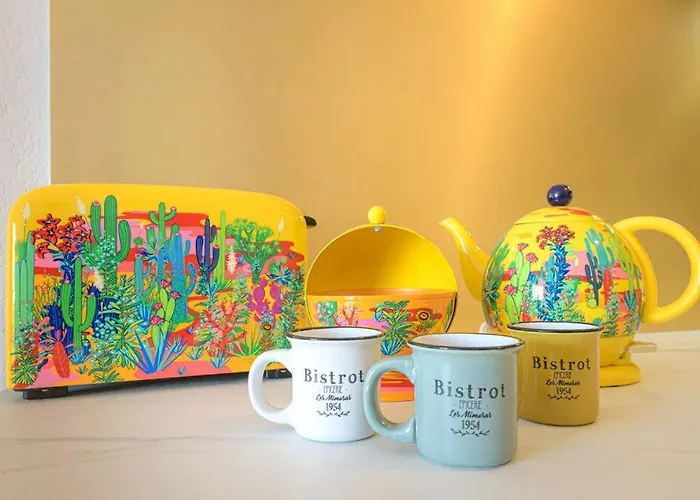 Le Bleu Nuit Piscine Parking Netflix Cafe